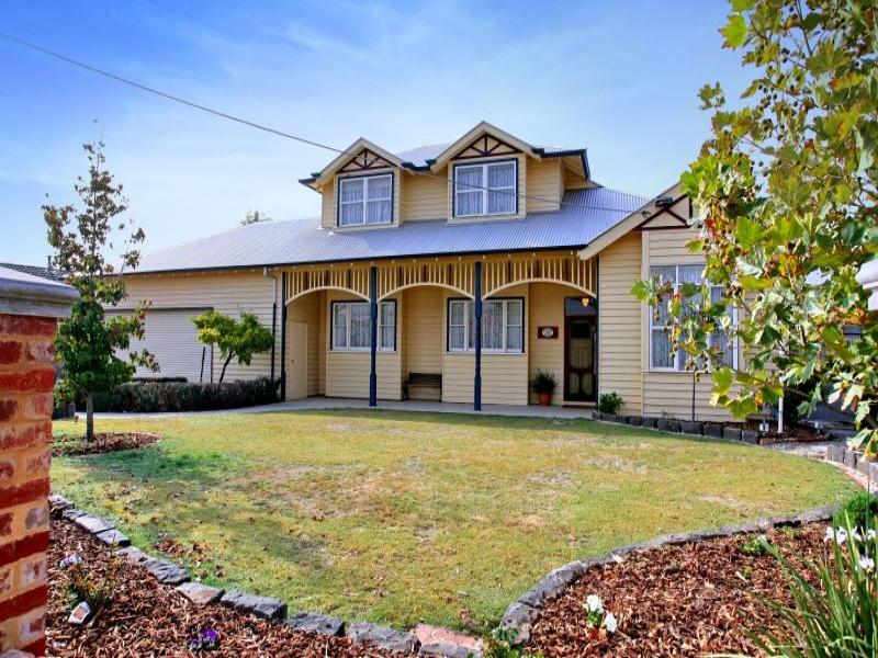 72 Edwards Road, Werribee, Vic 3030 Property Details