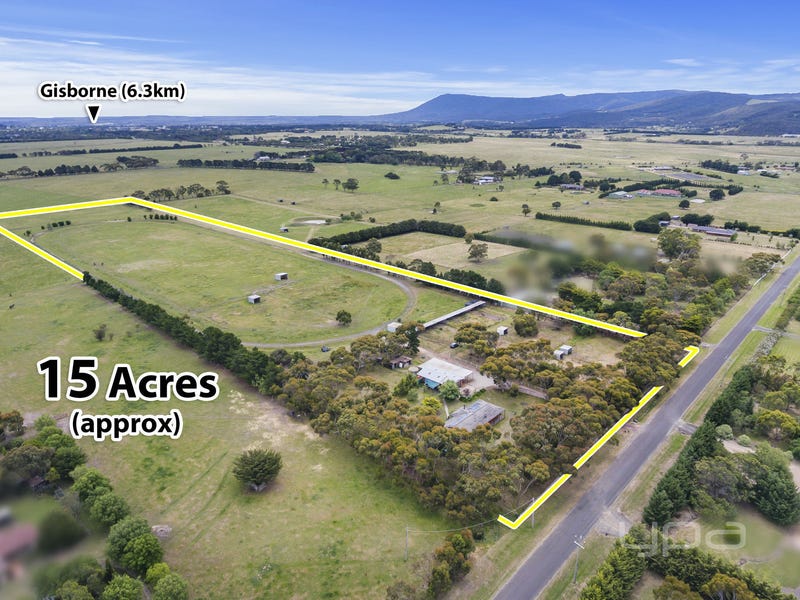 70 Peters Road, Gisborne, VIC 3437