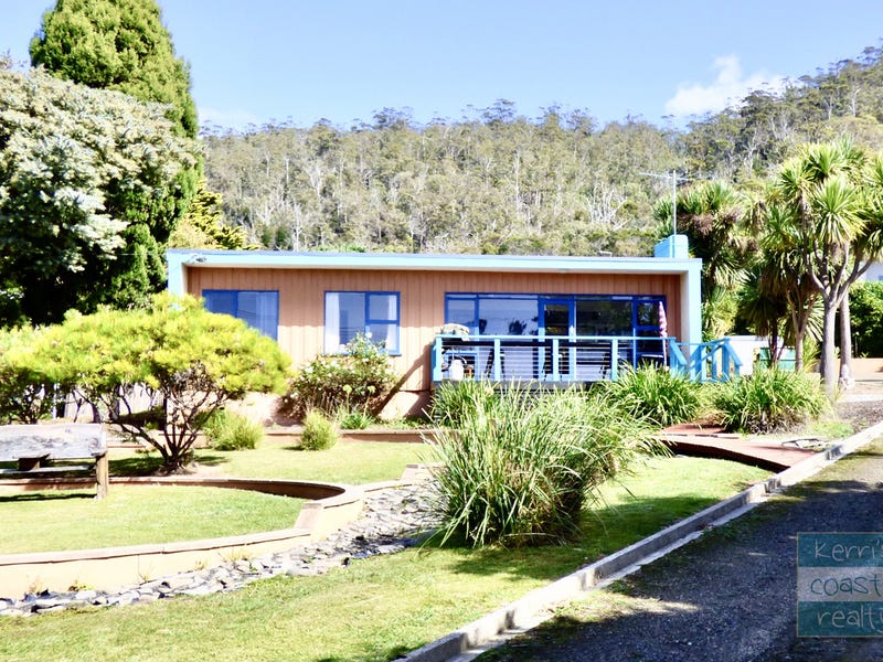 124 Tasman Highway, Bicheno, Tas 7215 Property Details