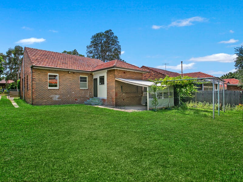 7 Attunga Avenue, Earlwood, NSW 2206 Property Details