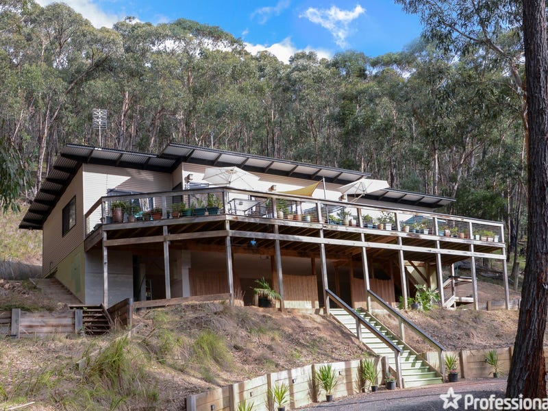 12 Redcliffs Avenue, Warburton, Vic 3799