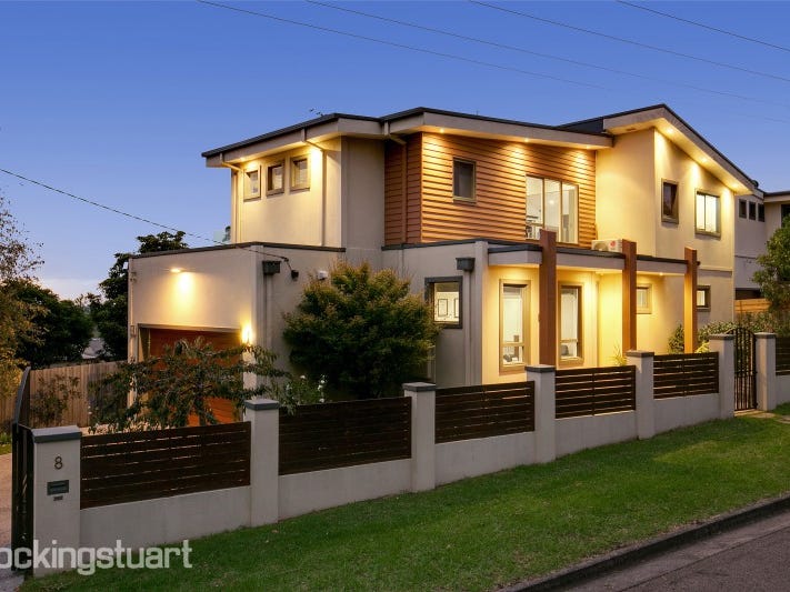 8 Place, McCrae, Vic 3938 Property Details