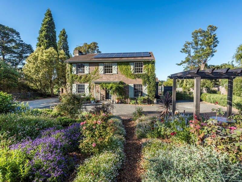 203 Merrigang Street, Bowral, NSW 2576 Property Details