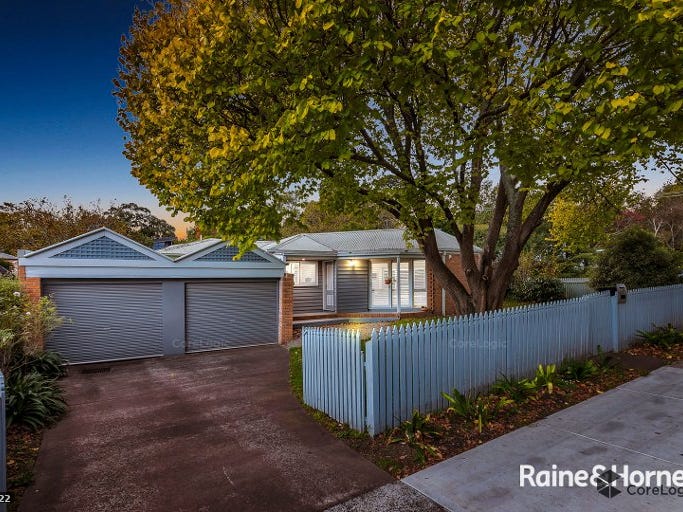 1/53 Peel Street, Berwick, VIC 3806