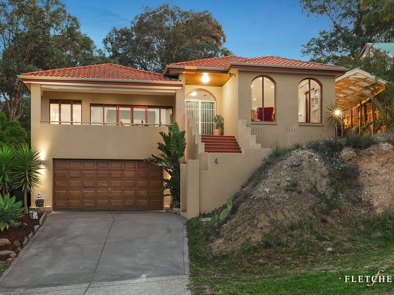 4 Kubis Drive, Ringwood North, VIC 3134