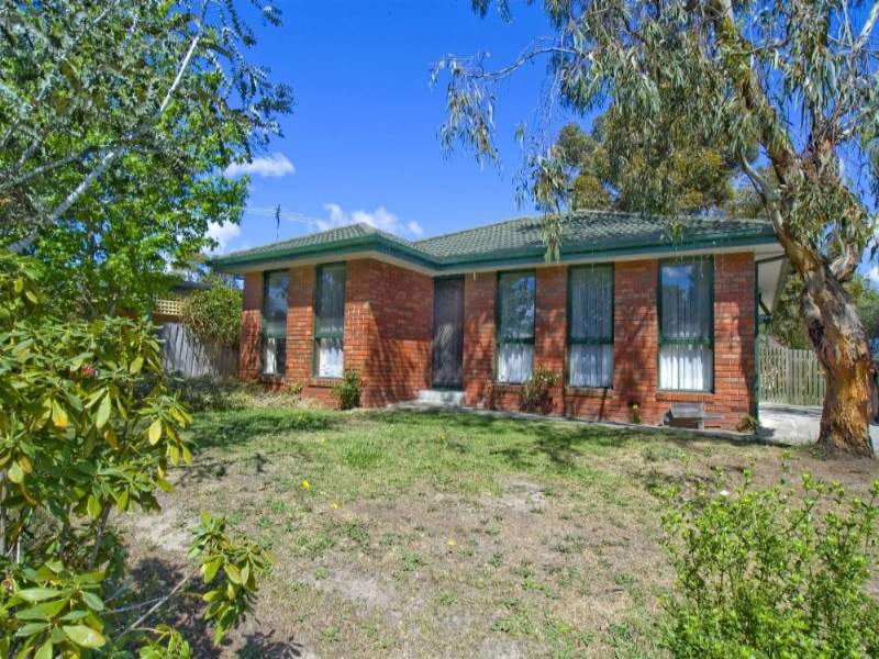 92 Willow Avenue, Rowville, Vic 3178 Property Details