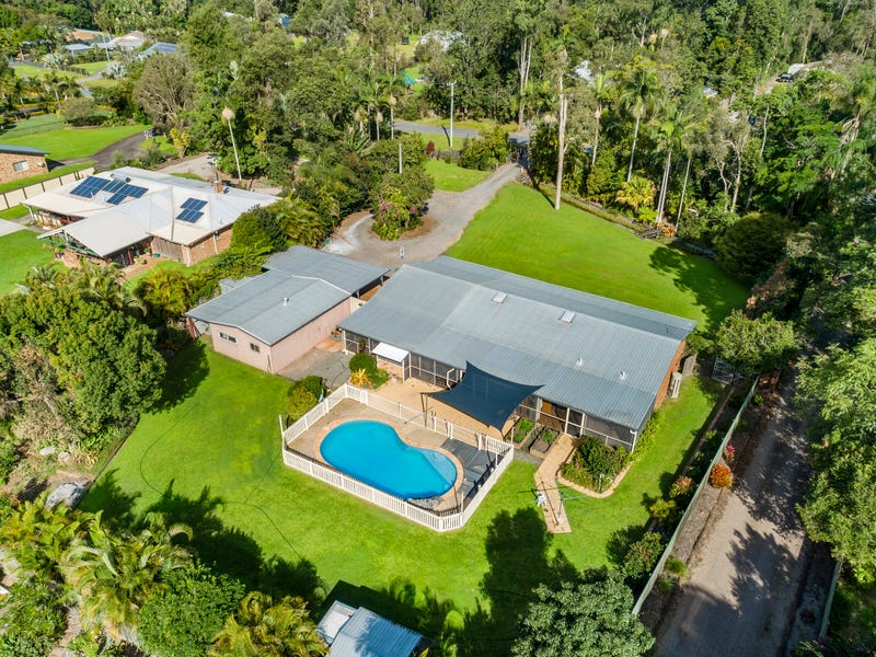 13 Graham Drive, Landsborough, QLD 4550