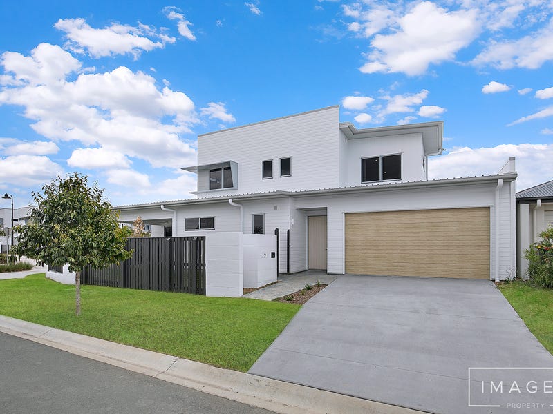 2 Captain Avenue, Newport, Qld 4020