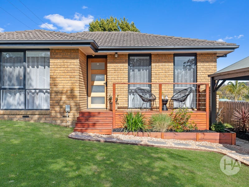 Real Estate & Property for Sale in Frankston North, VIC 3200 Pg. 4