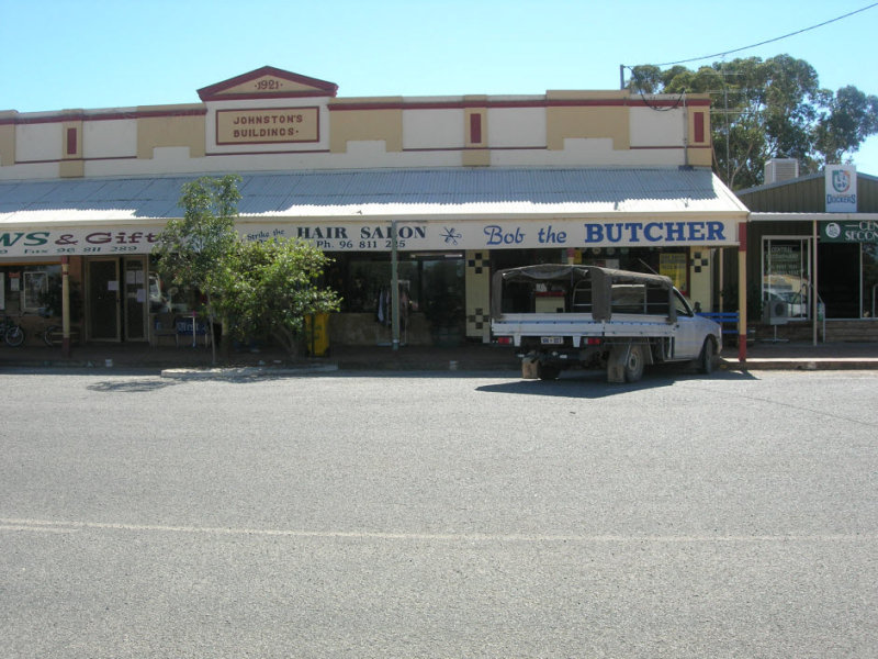 16 Railway Terrace, Wyalkatchem, WA 6485 Property Details