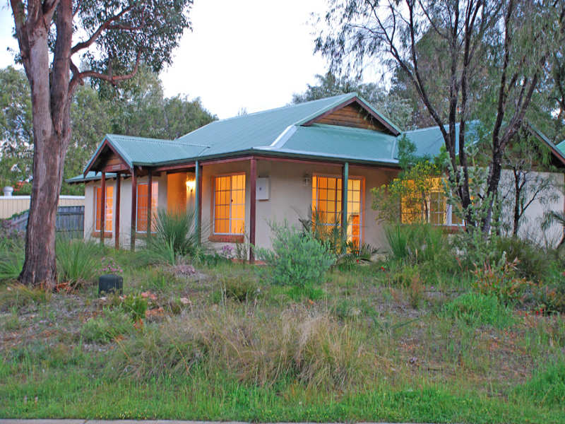 42 Norfolk Street, Dunsborough, WA 6281 Property Details