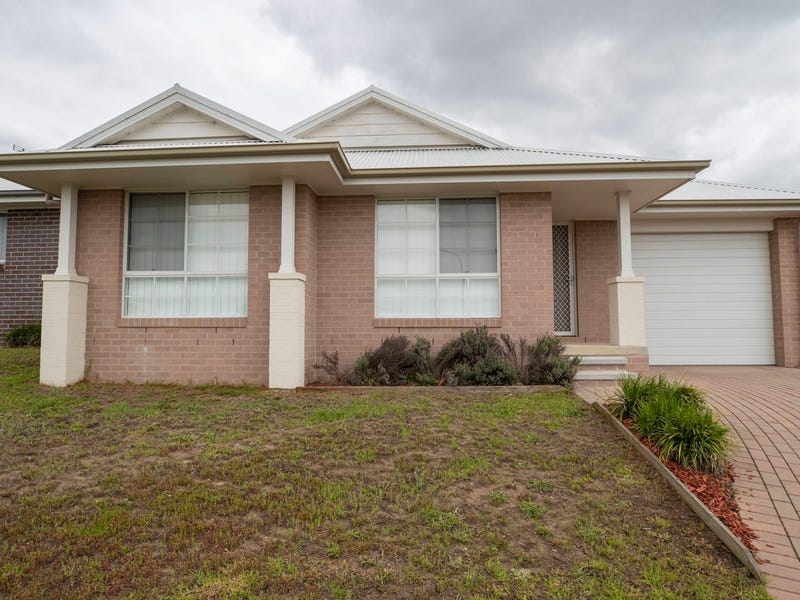 25 Finch Cres, Aberglasslyn, NSW 2320 - realestate.com.au