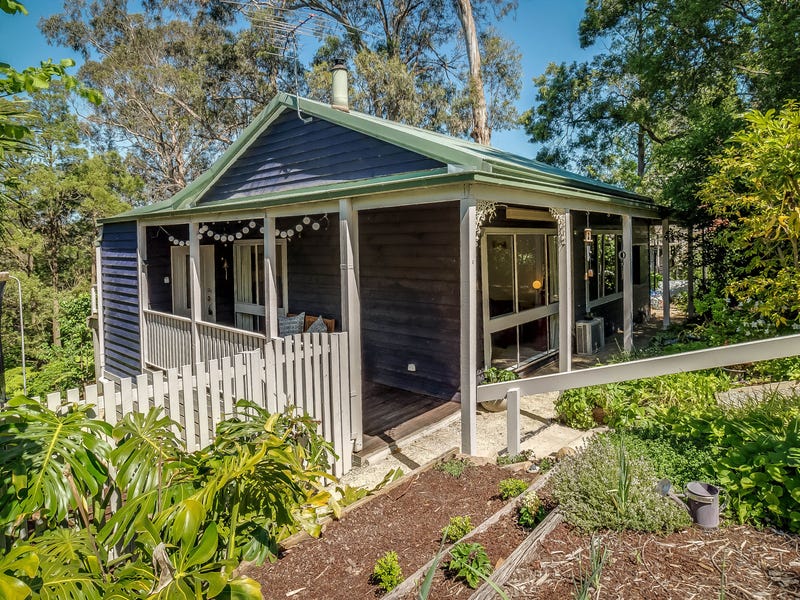 18 Blair Road, Belgrave, Vic 3160 Property Details