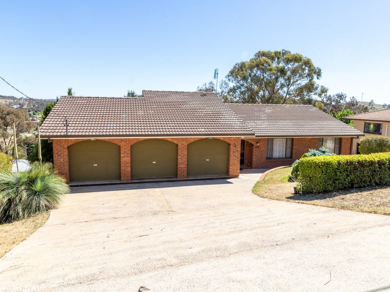 217E Croudace Street, Walcha, NSW 2354 House for Sale