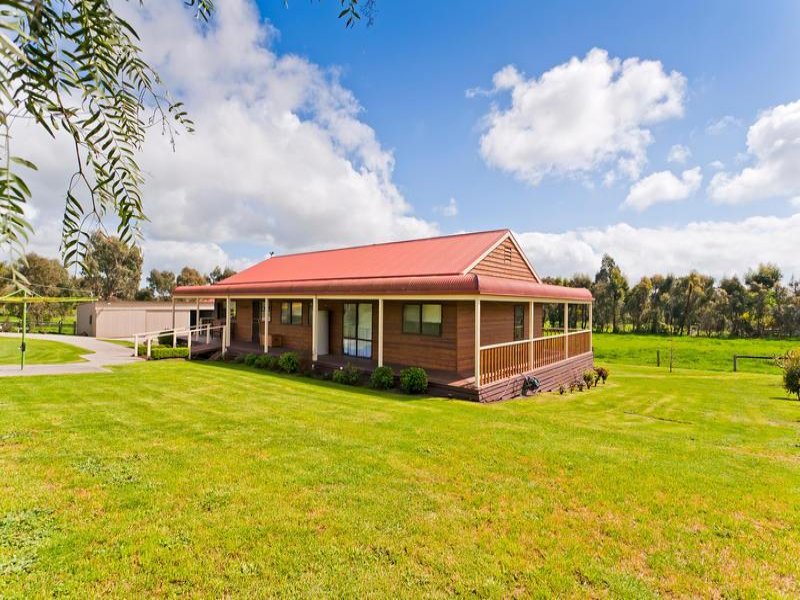 3 Slater Street, Elliminyt, Vic 3250 Property Details