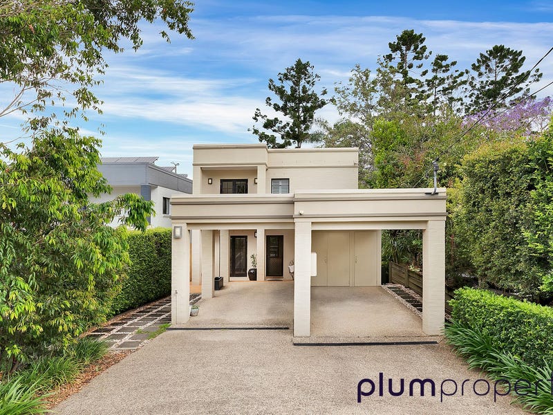 32 Hepworth Street, Chapel Hill, QLD 4069