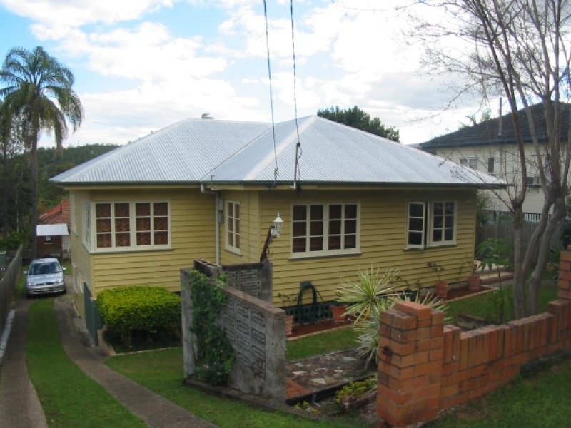 37 Emma Street, Holland Park West, Qld 4121