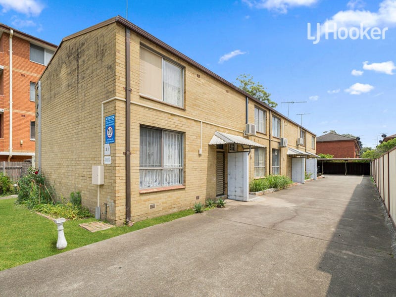 3/21 Carramar Avenue, Carramar, NSW 2163 Property Details