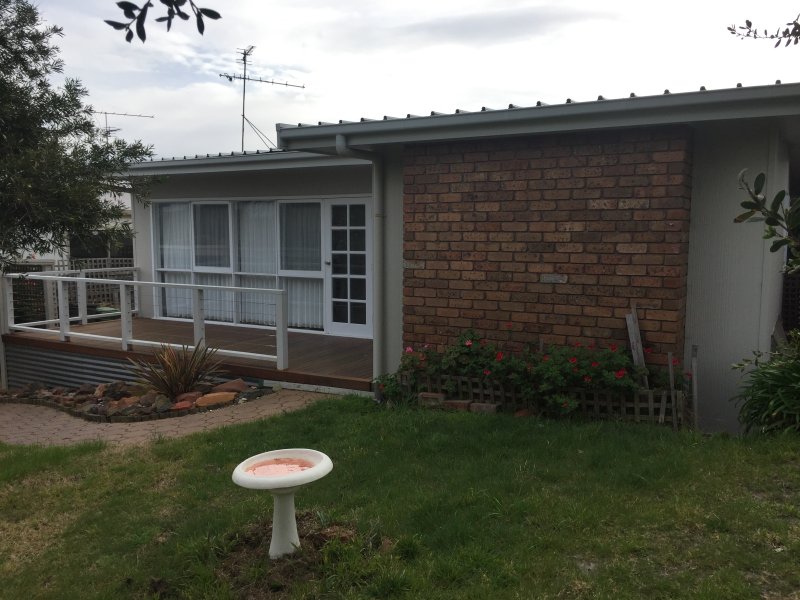 3 Sea Breeze Parade, Cape Paterson, VIC 3995