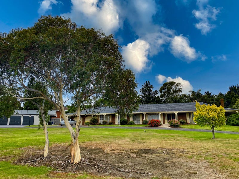 22 Forest Hill Close, Traralgon, Vic 3844 Property Details