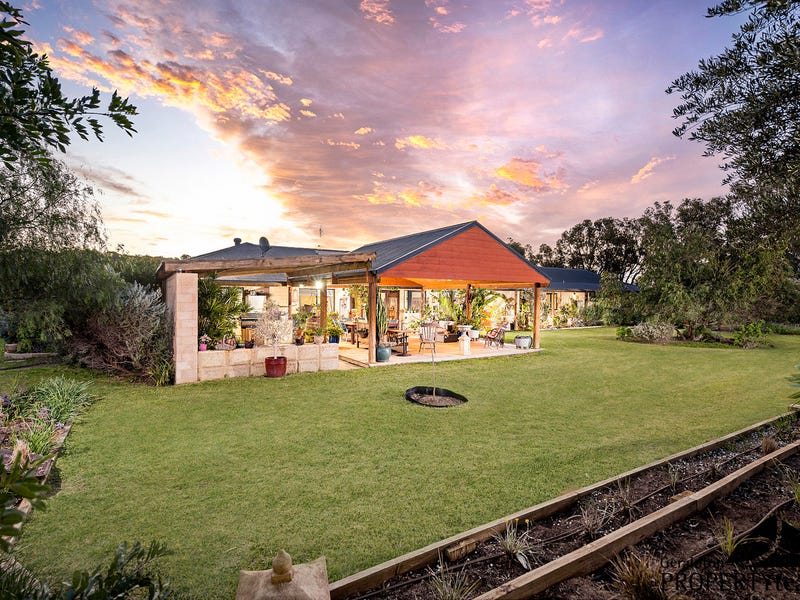 158 Brennand Road, Dongara, WA 6525