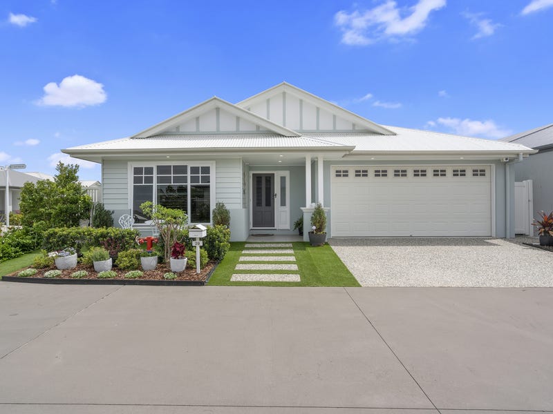 Palm Lake Resort Beachmere Bay Retirement Living at 194 Road