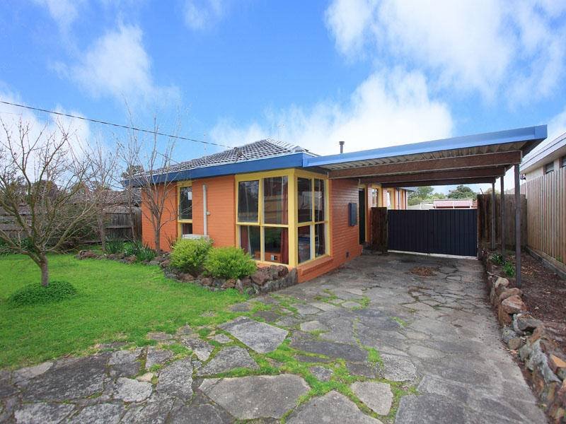 62 Lindrum Road, Frankston, Vic 3199 Property Details