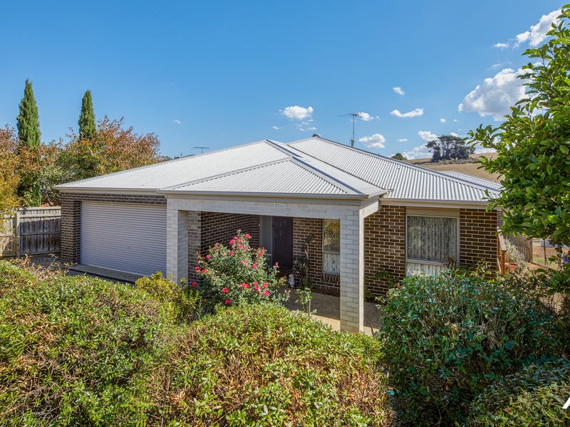 205 Bowen Street, Warragul, Vic 3820 Property Details