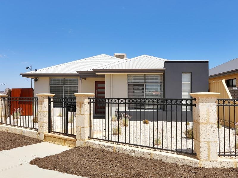 18 Finglas Meander, Butler, WA 6036 Property Details