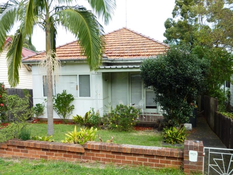 31 Chamberlain Street, Bexley, NSW 2207 Property Details