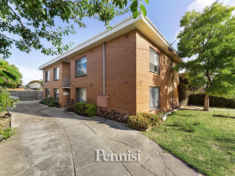 2/4 Donne Street, Coburg, VIC 3058