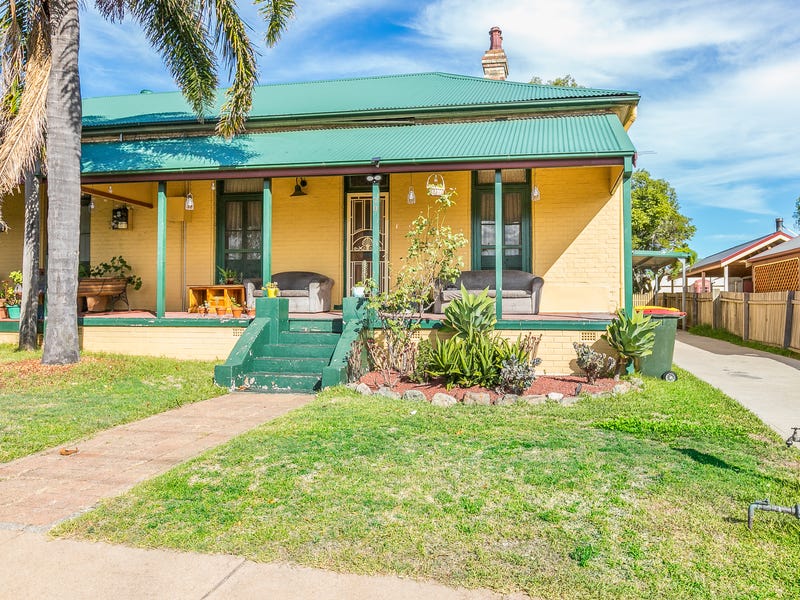70 Street, East Maitland, NSW 2323