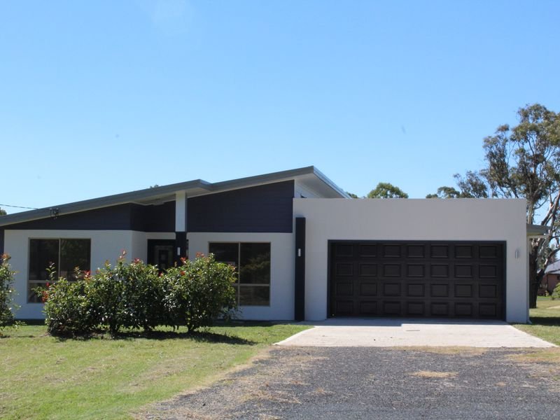 76 Heron Street, Glen Innes, NSW 2370