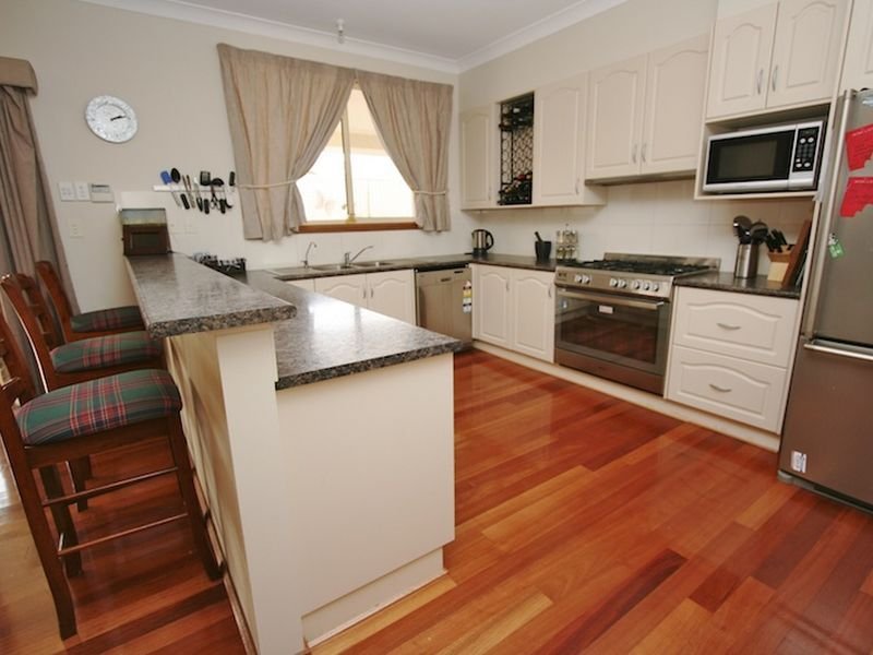 54 Wallace Drive, Craigmore, SA 5114 Property Details