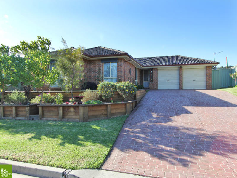 125 Ashburton Drive, Albion Park, NSW 2527