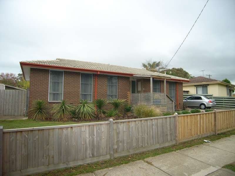 51 Robertson Drive, Mornington, Vic 3931 Property Details