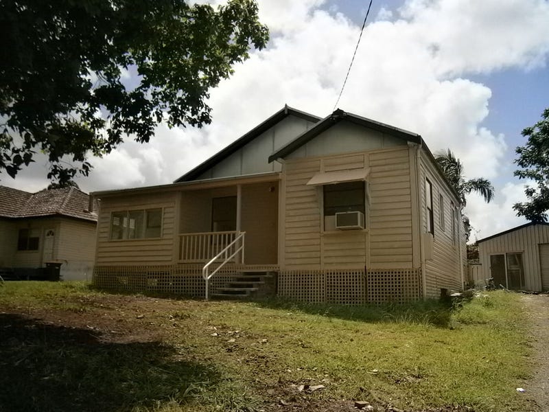 28 Beeton Parade, Taree, NSW 2430