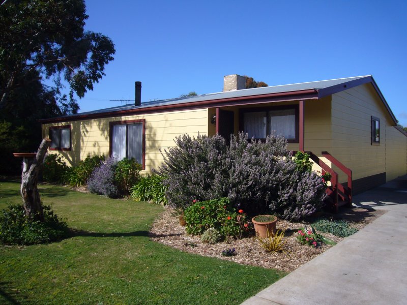 18 Desoto Drive, Port Willunga, SA 5173