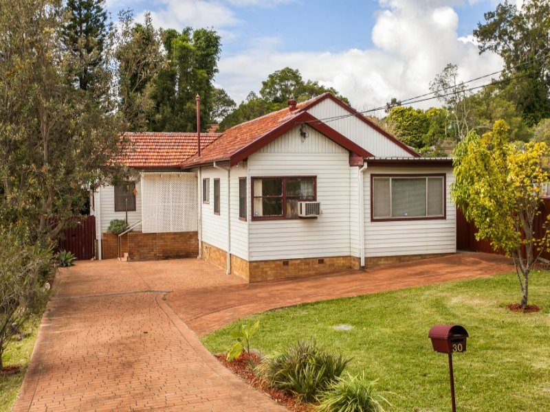 30 Oakwood Street, Sutherland, NSW 2232 Property Details