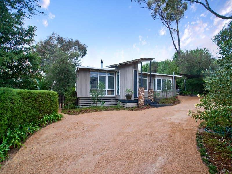 71 Kilburn Grove, Mount Martha, VIC 3934