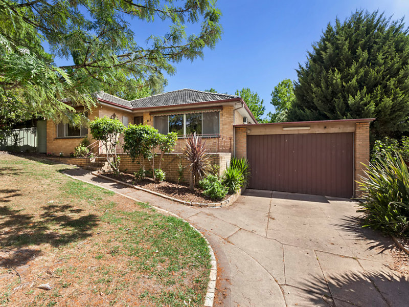 2 Hartwell Court, Mooroolbark, Vic 3138 Property Details