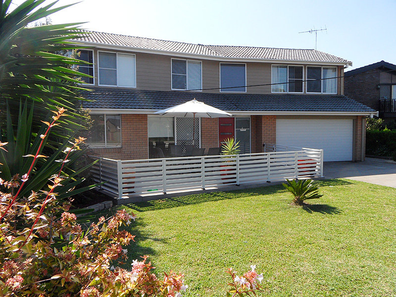 30 The Quarter Deck, Merewether Heights, NSW 2291