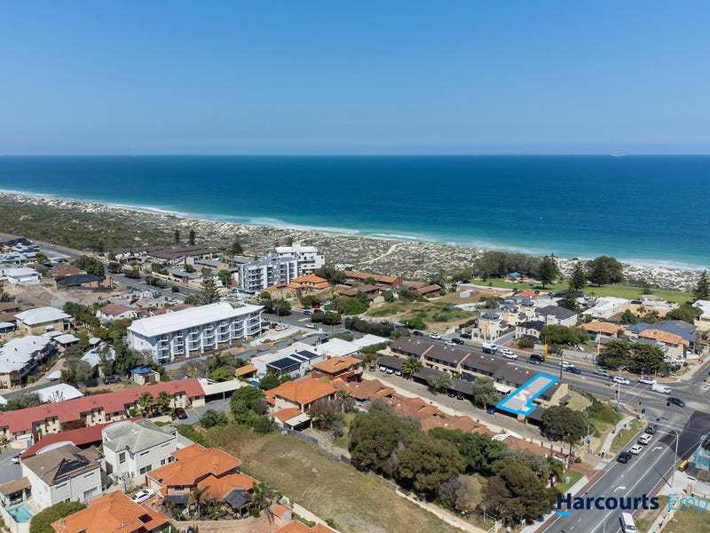 2/260 West Coast Highway, Scarborough, WA 6019 Townhouse for Sale