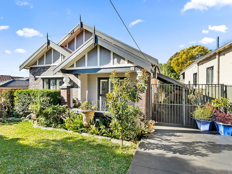 32 Main Street, Earlwood, NSW 2206 House for Sale