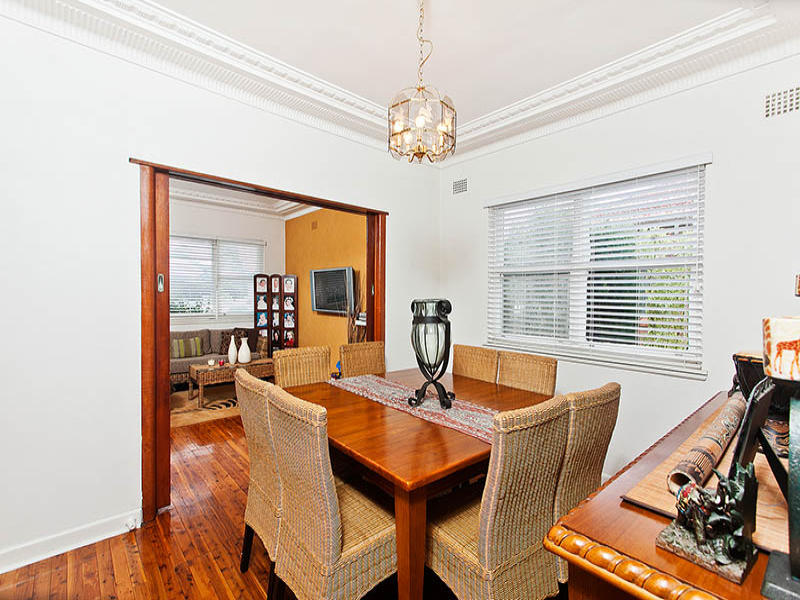 37 Rowley Street, BrightonLeSands, NSW 2216 Property Details