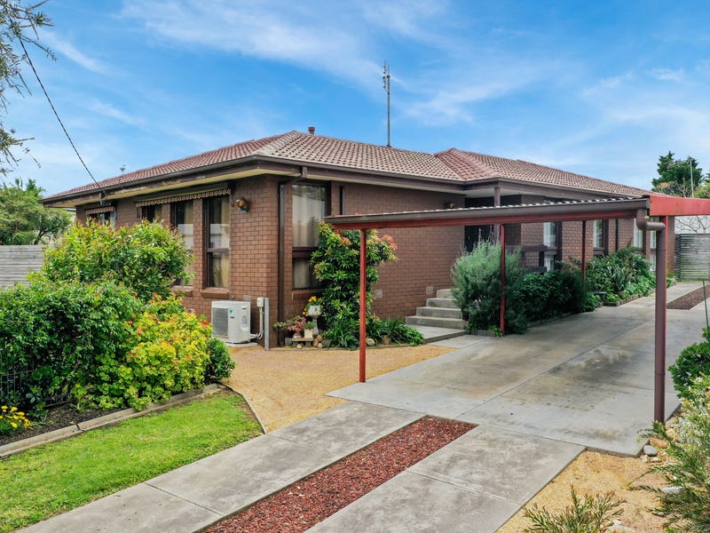 55 Riley Street, Bairnsdale, Vic 3875 Property Details