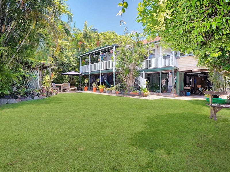 68 Collins Street, Clayfield, Qld 4011 House for Sale