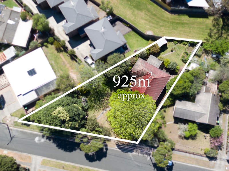 5 Gairloch Drive, Frankston, Vic 3199 Property Details