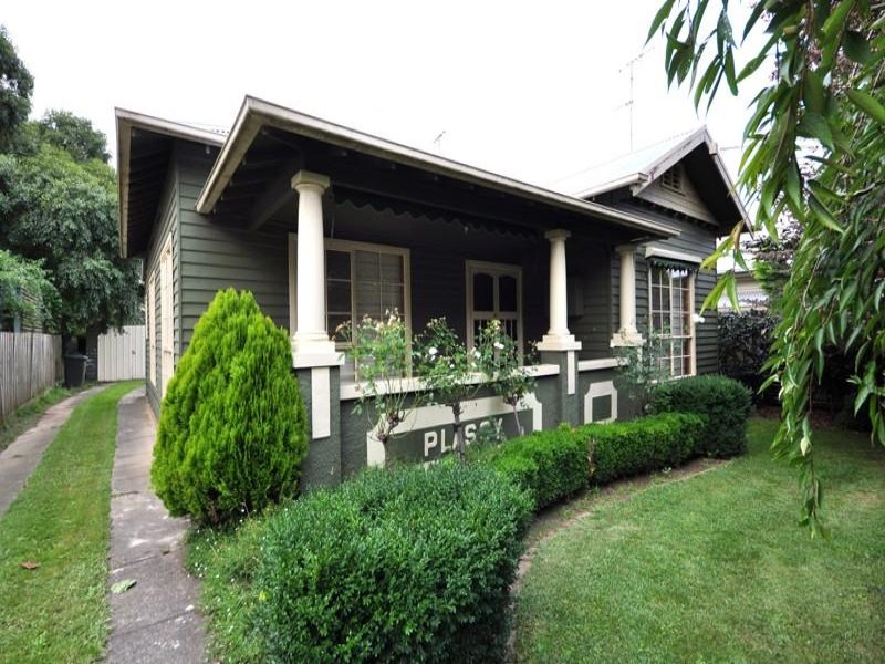 14 Peace Avenue, Warragul, Vic 3820 Property Details