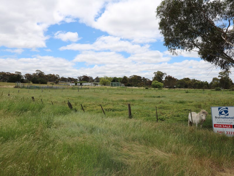 Fronting Palmerston Street, Lyndhurst St & Macauley Street, Talbot, Vic